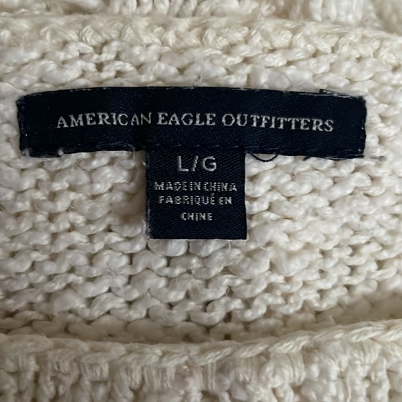 Sweater. American Eagle knit lightweight sweater. Cream/beige. Nice cond. large. - Picture 6 of 8